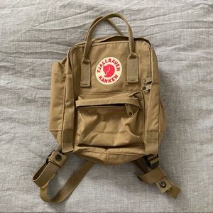 Fjallraven Mini Classic